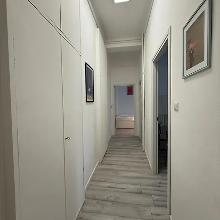 Callmehome Marlene Navigli