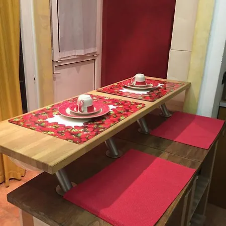 19 Apartment