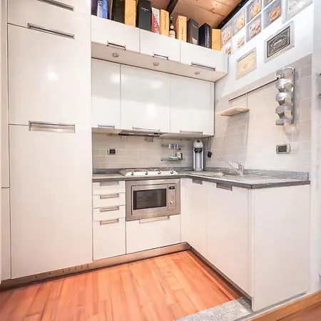 Apartment Charming In The Navigli District - 4 People