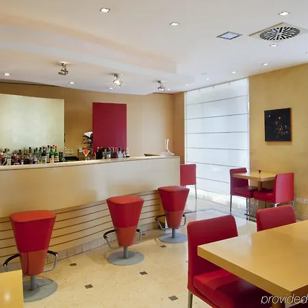 Garibaldi Station By Ihg 4*