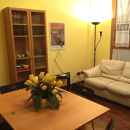 Appartement Corso San Gottardo Milaan