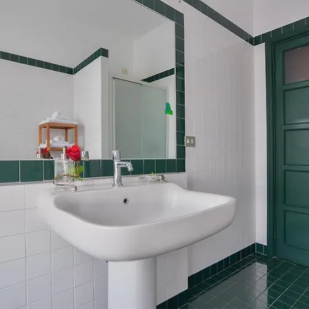 Filzi Halldis Apartamento *