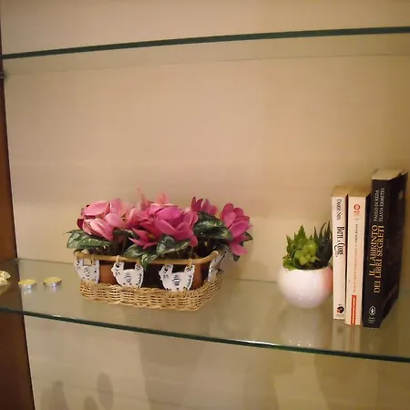 アパルタメント ヴィア ロヴェッタ アパート ミラノ