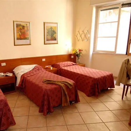 Valley Ξενοδοχείο *