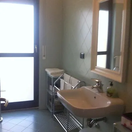 Porta Romana Garden Apartment Milan