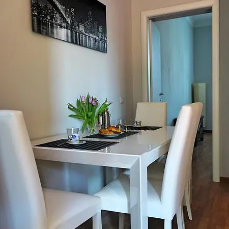Armonia Apartment *