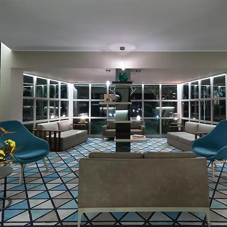 Ξενοδοχείο Lombardia 4*