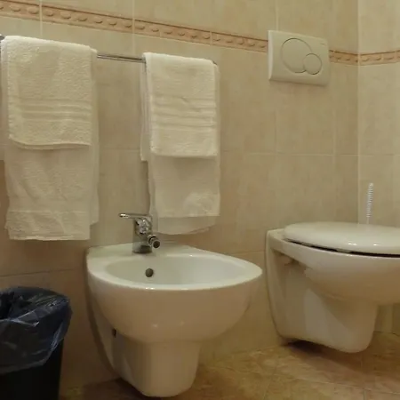 Castelletto Hotel 2*