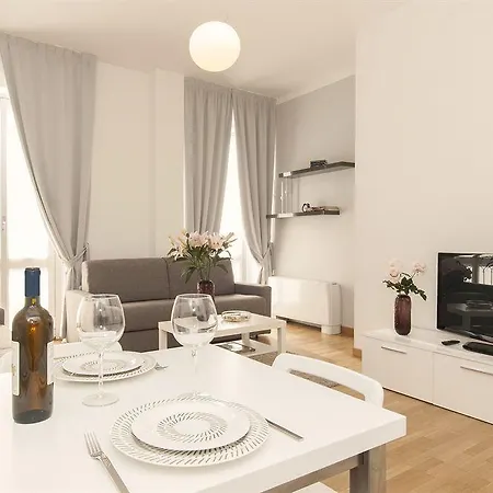 Apartment Royal Magenta & Luxury Milan