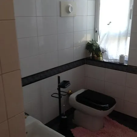 Mac Mahon 44 Pensionat *