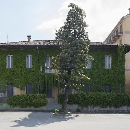 Ekoliving Bed & Breakfast 3*