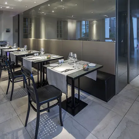 Avani Palazzo Moscova -previously Nh Palazzo Moscova- Hotel