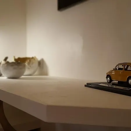 Apartment Bnbutler - Broletto 39 - A Few Steps To The Duomo And La Scala