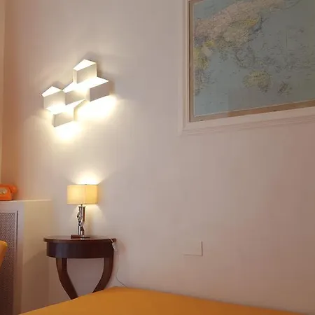 Bnbutler - Broletto 39 - A Few Steps To The Duomo And La Scala * Mailand