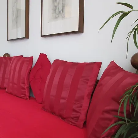 Lägenhetshotell Domus 4*