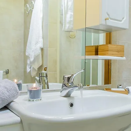Apartment Oasi *
