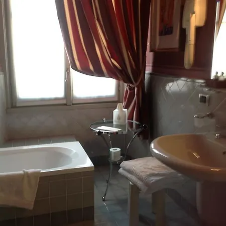 Ξενοδοχείο San Carlo Borromeo 5*