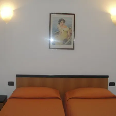 Отель Scala Nord Милан