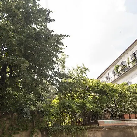 Apartment Bnbutler - Broletto 39 - A Few Steps To The Duomo And La Scala *