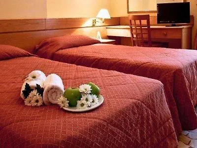 Ξενοδοχείο Garibaldi Palace 3*