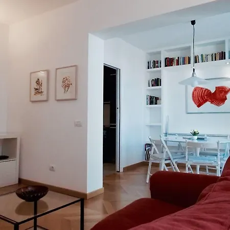 Apartment Temporary House - Sant'Ambrogio