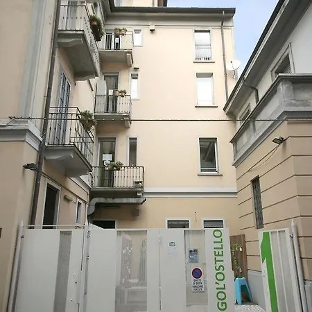 Gogol'ostello & Caffe Letterario * Milán