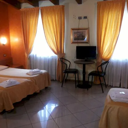 Le Querce Hotel Milão