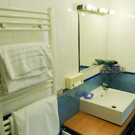 Quercia 2* 밀라노