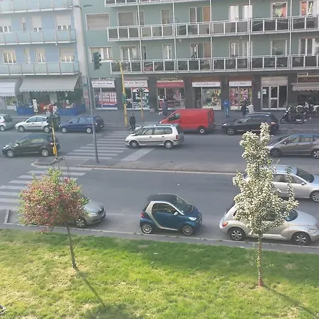 Edolo Apartman Milánó