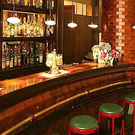 克里斯塔罗莫金巴酒店