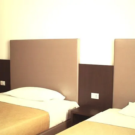 New Generation Chic Sempione Milano