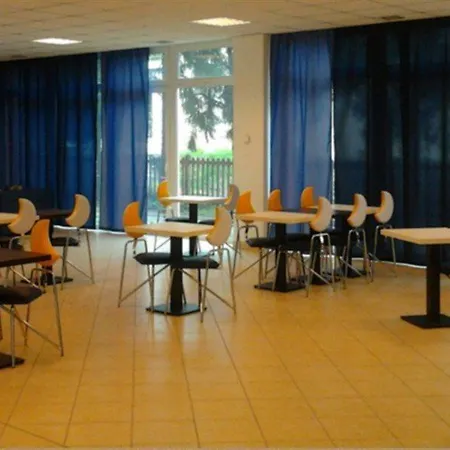 Hostel New Generation Chic Sempione Milano