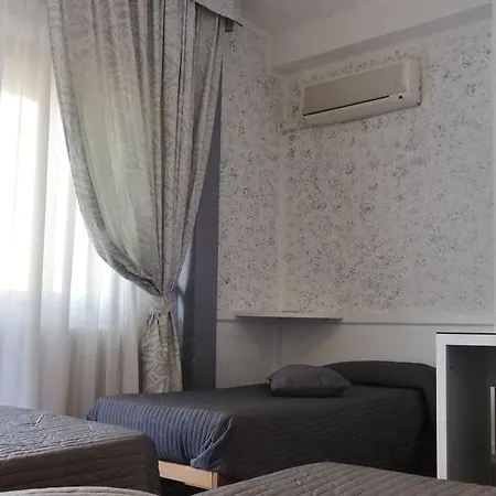 Marte Hotel 2*