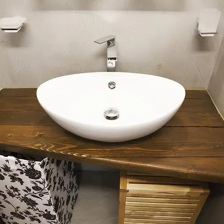 Alessia's Flat - Mac Mahon شقة ميلان