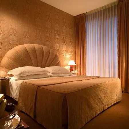 فندق بيير ميلانو 5*