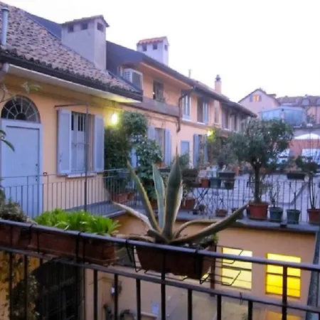 Appartement Modern In Navigli *