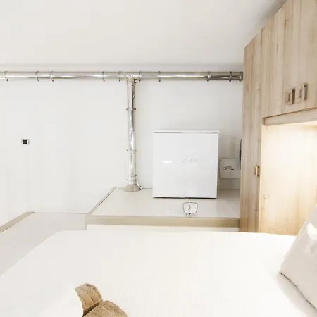 شقة Alessia's Flat - Mac Mahon