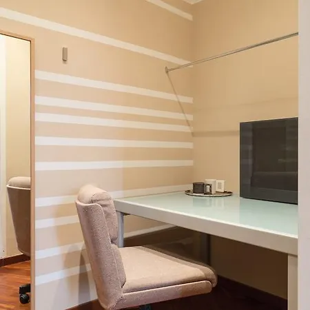 B&B La Casa Di Lara 2*