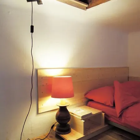 V12设计公寓 * 米兰