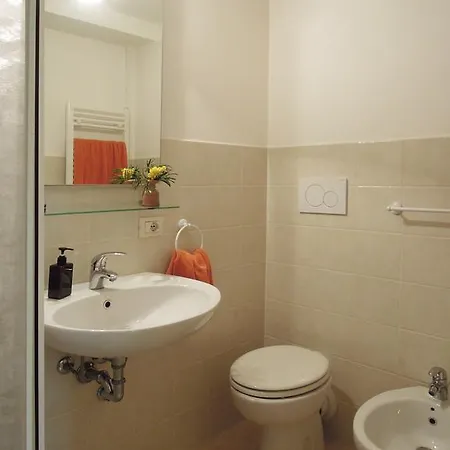 V12设计公寓 * 米兰