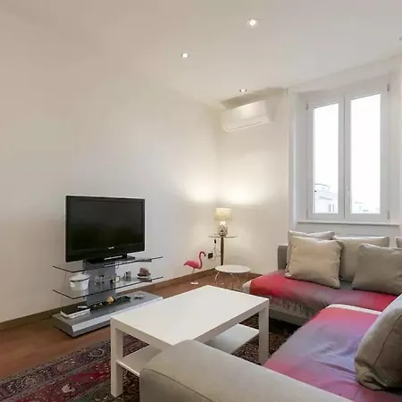 Marche 1bd Apartamento Milão