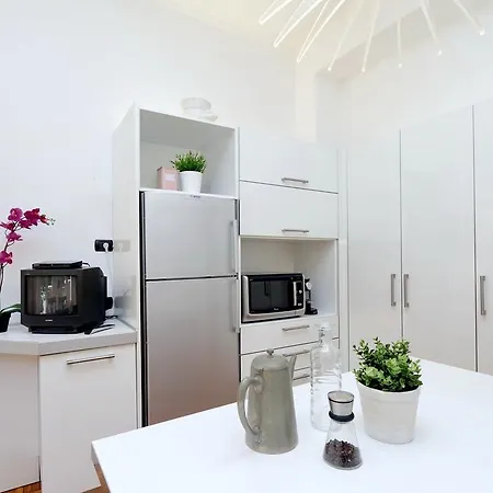Joivy Fabulous 1-bedroom Flat With Terrace Next To Park 公寓 *