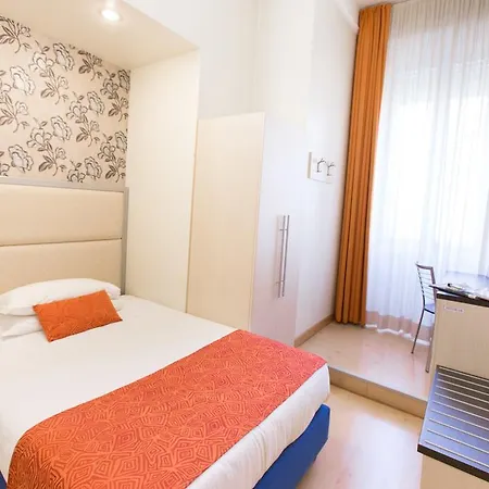 Hotel Piacenza 3*