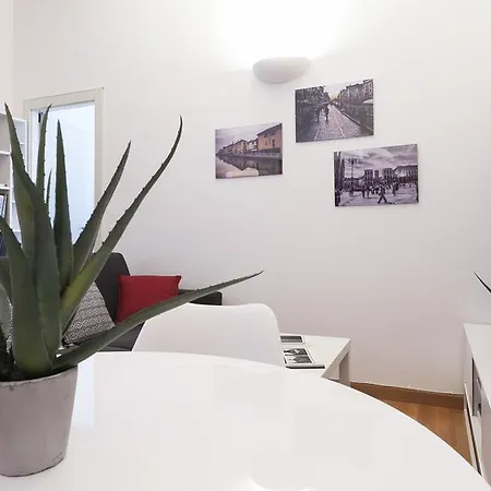 Italianway-stampa Milan