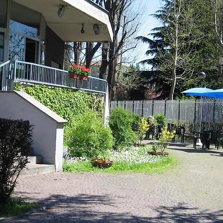 Hostel Aig Piero Rotta
