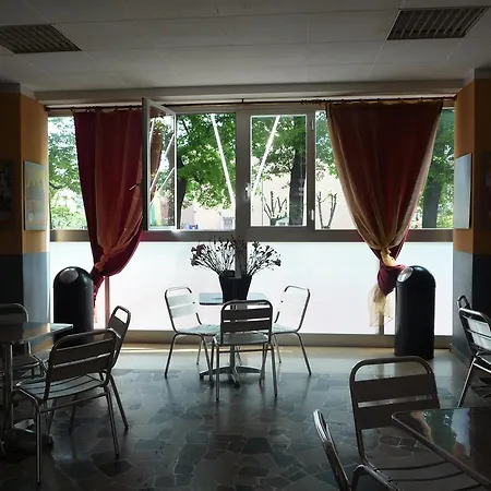 Aig Piero Rotta Hostal