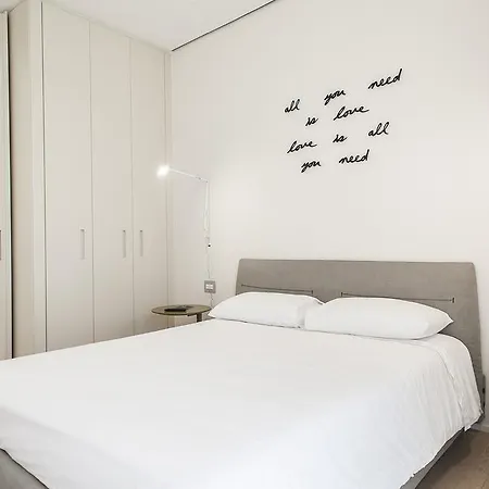 Apartment Hemeras Boutique Homes - Design Flats Near The City Center Milan