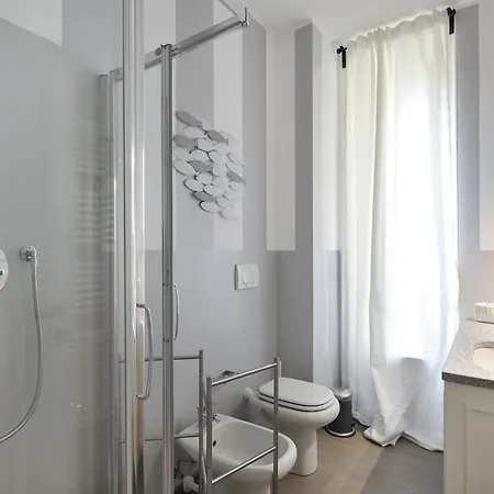 Modern Inner City Apartment * Milano