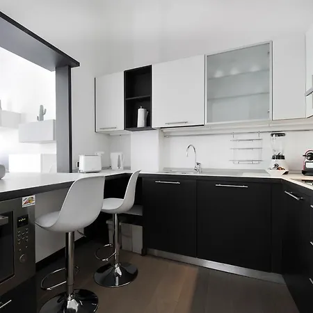 Modern Inner City Apartment Lejlighed *