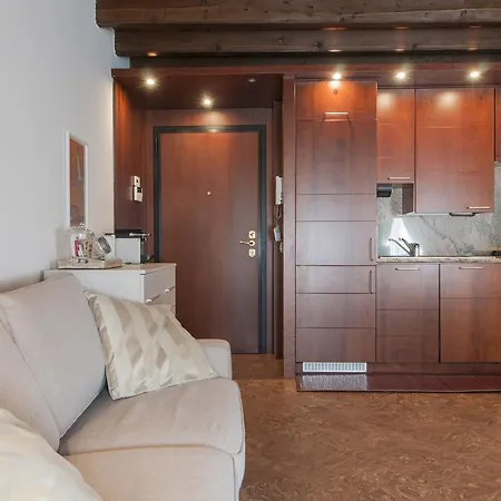 Apartment Mila Magenta Milan
